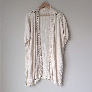 Lucky Brand Boho Cream Crochet Trim Kimono